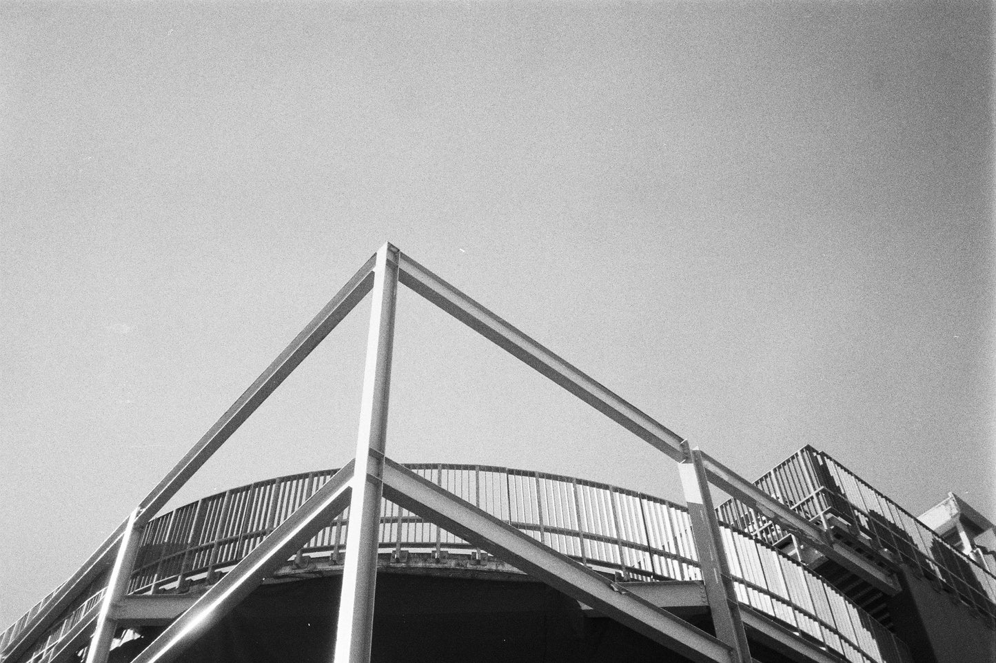 Minolta FS-E II - Point & Shoot