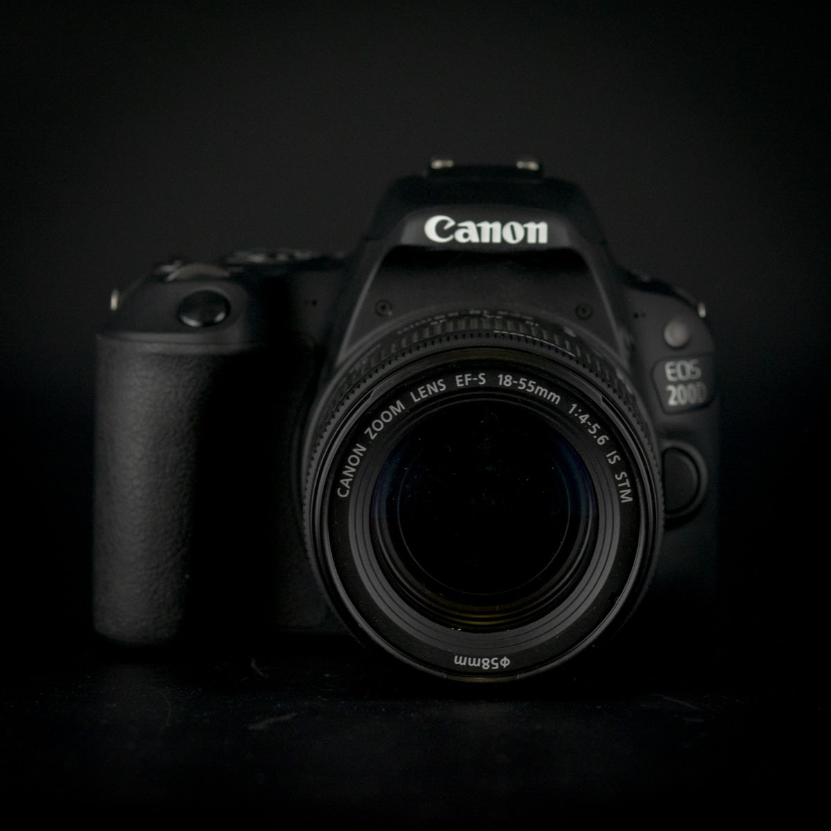Canon EOS 200D with 18-55mm Lens