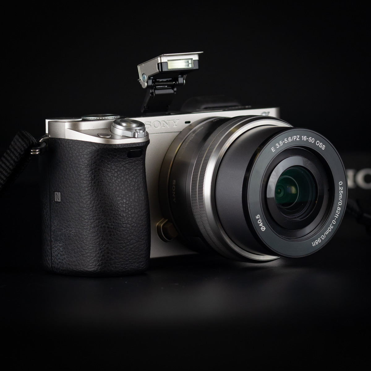 Sony A6000 with 16-50mm Power Zoom Lens – Camera House NZ