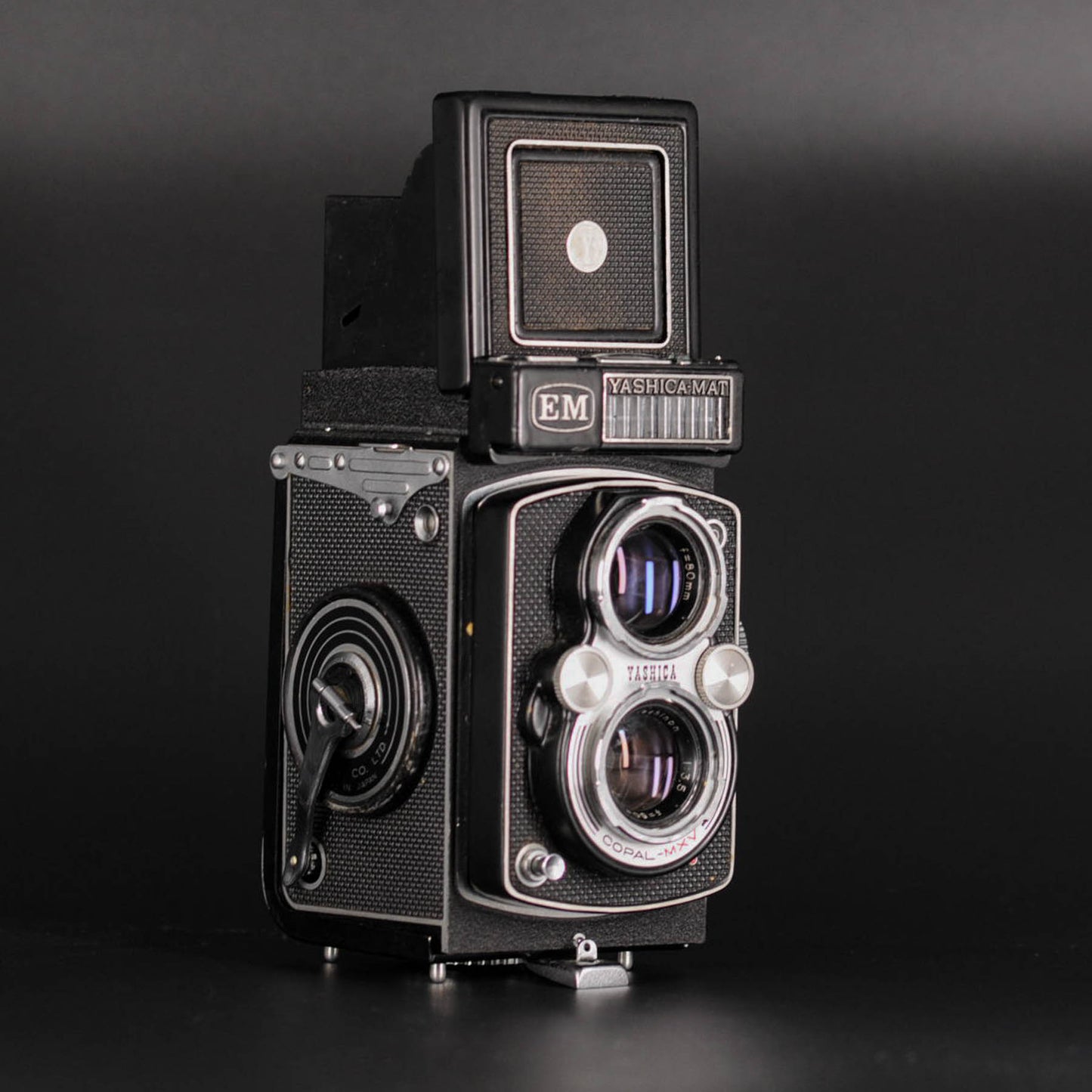 Yashica-Mat - EM