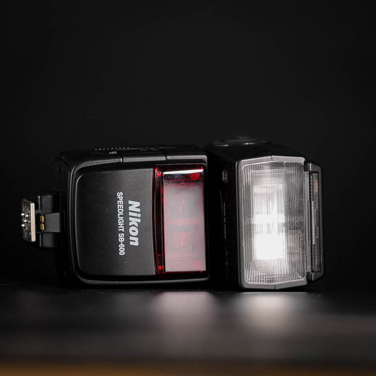 Nikon SB-600 Speedlight Flash