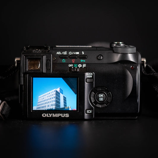 Olympus C-770