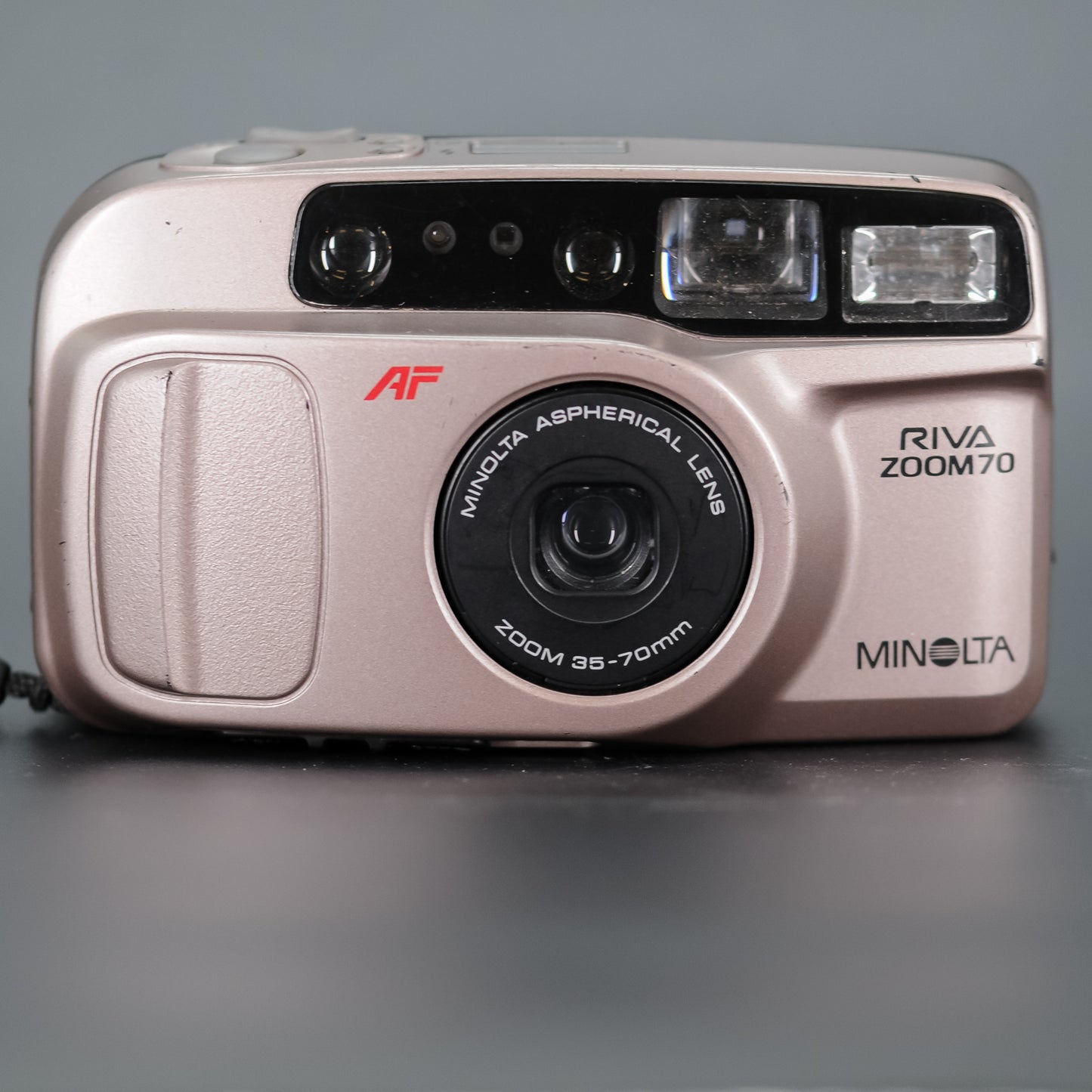 Minolta Riva zoom 70