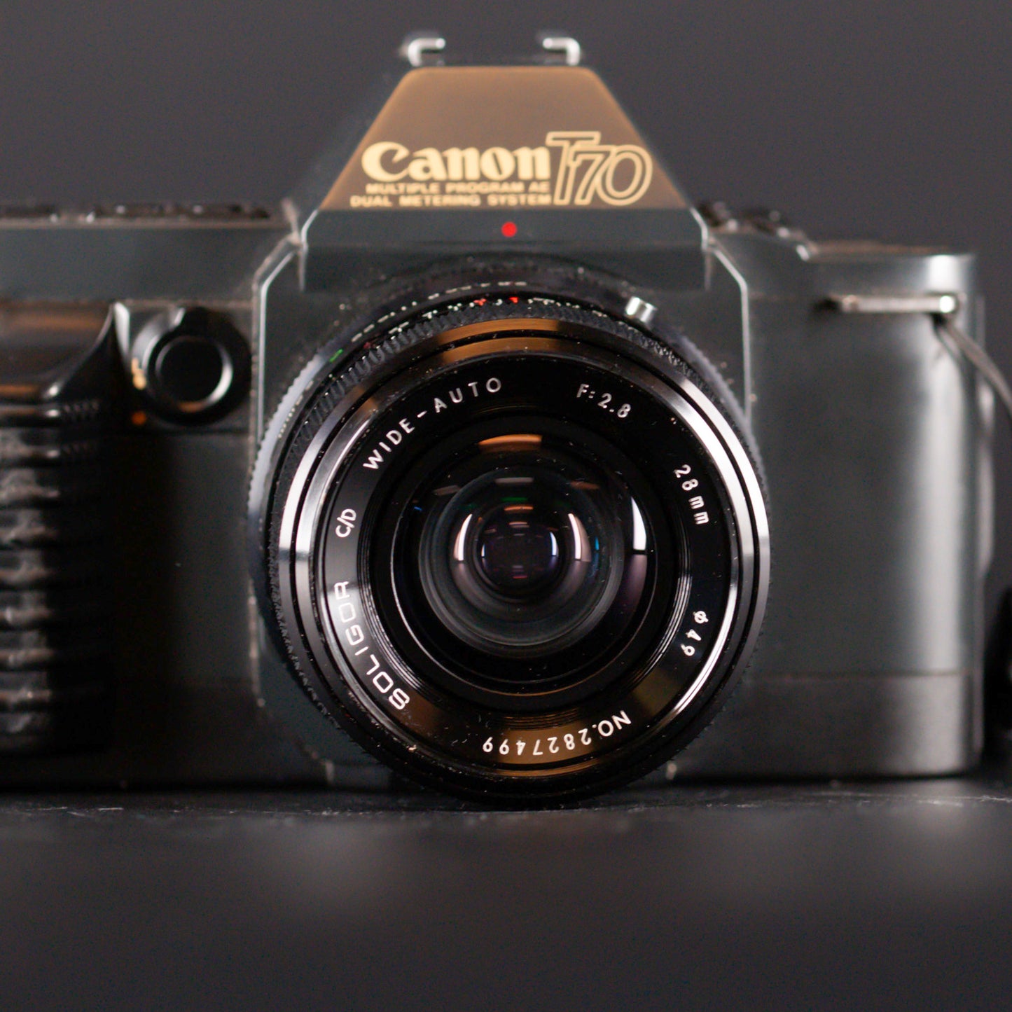 Canon T70 35mm Film SLR Camera Kit