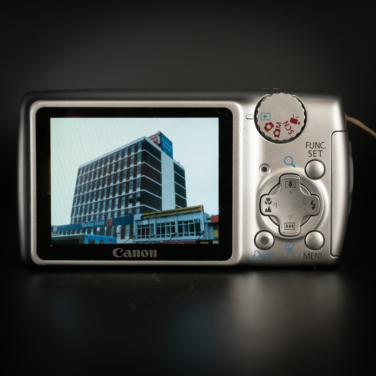 Canon IXUS 105