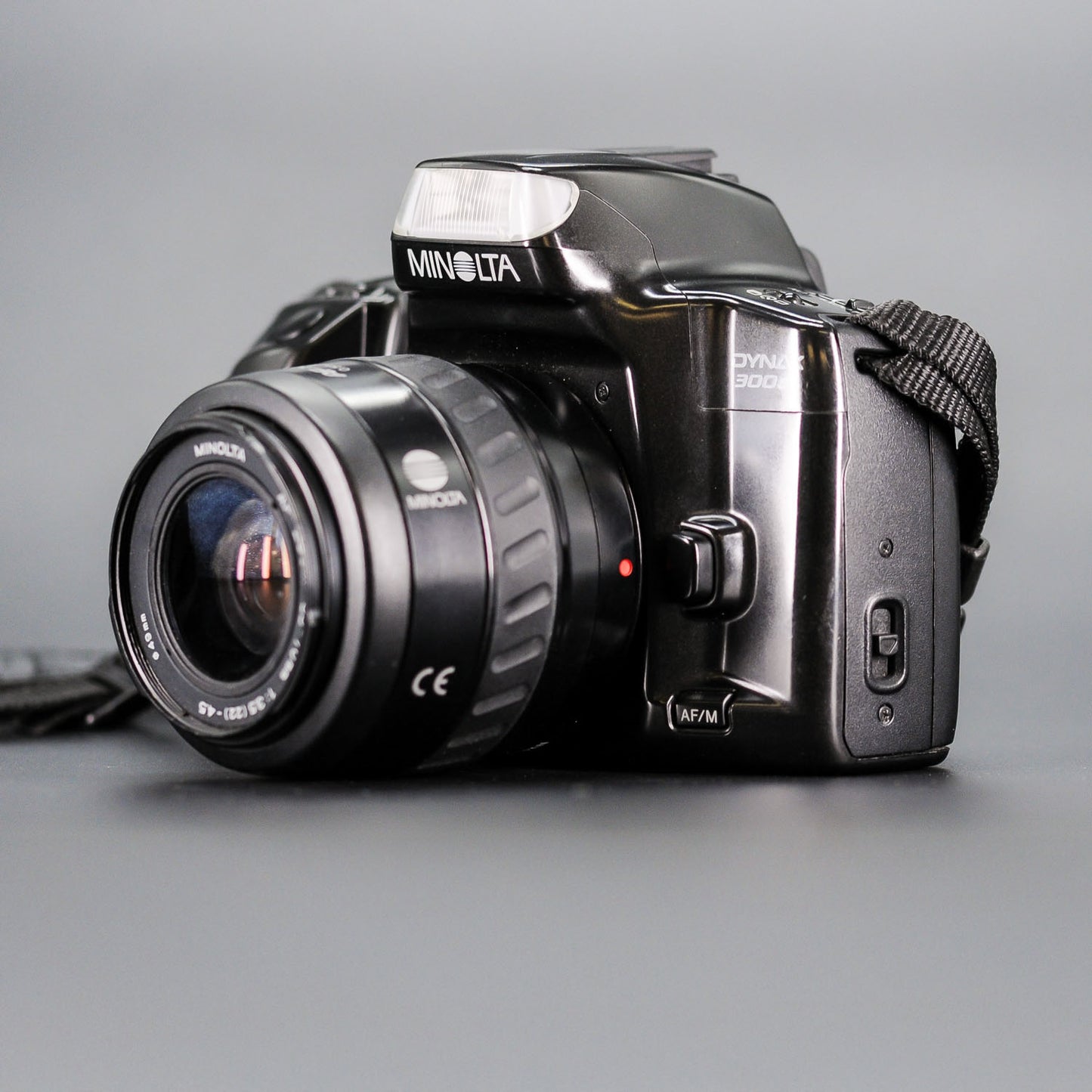Minolta Dynax 300si
