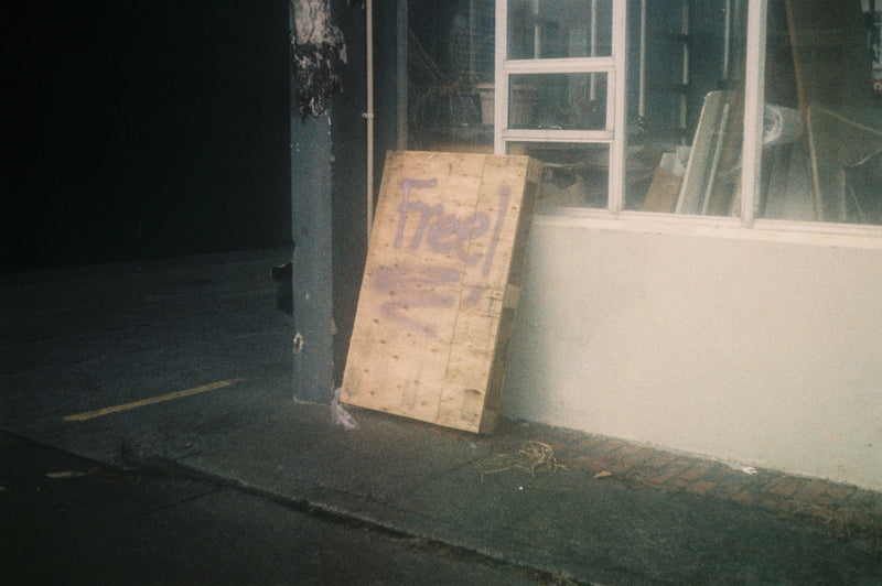 Sample photo shot on Minolta A5, frame 1
