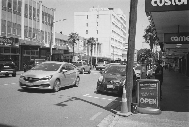Sample photo shot on Pentax Espio 140M, frame 1