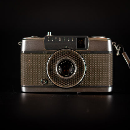 Olympus Pen EE