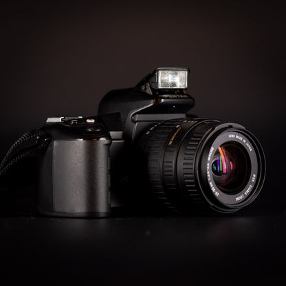 Pentax PZ-10 with Sigma 28-90mm Lens