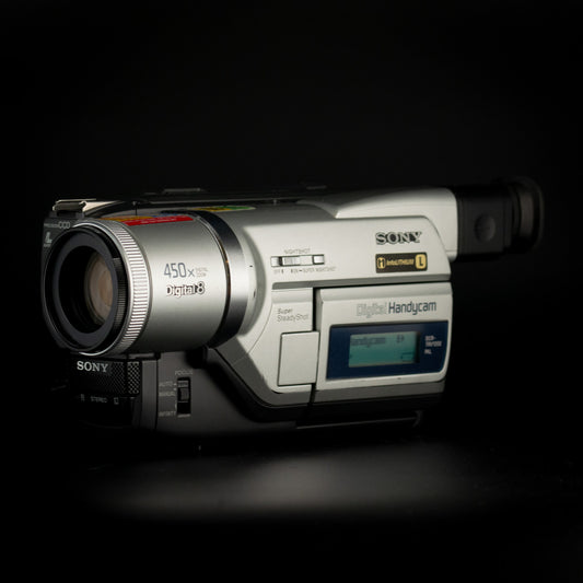 Sony - Handycam - DCR-TRV120E