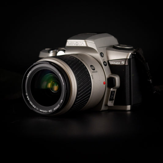Minolta Dynax 5
