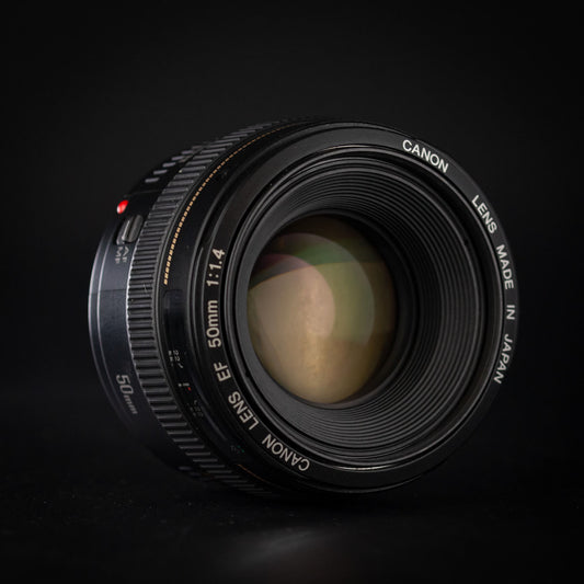 Canon EF 50mm f/1.4 USM