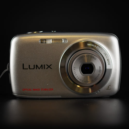 Panasonic Lumix DMC-S1