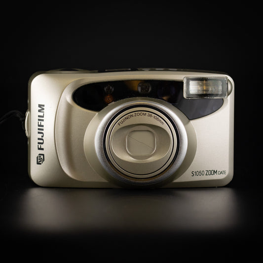 Fujifilm S1015 Zoom Date