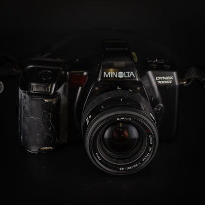 Minolta Dynax 7000i with 35-80mm 8079