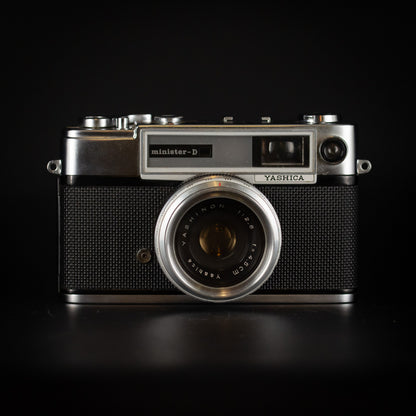Yashica Minister-D