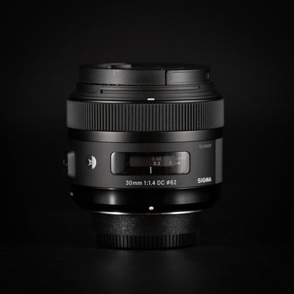 Sigma 30mm f/1.4 DC HSM (Nikon F Mount)