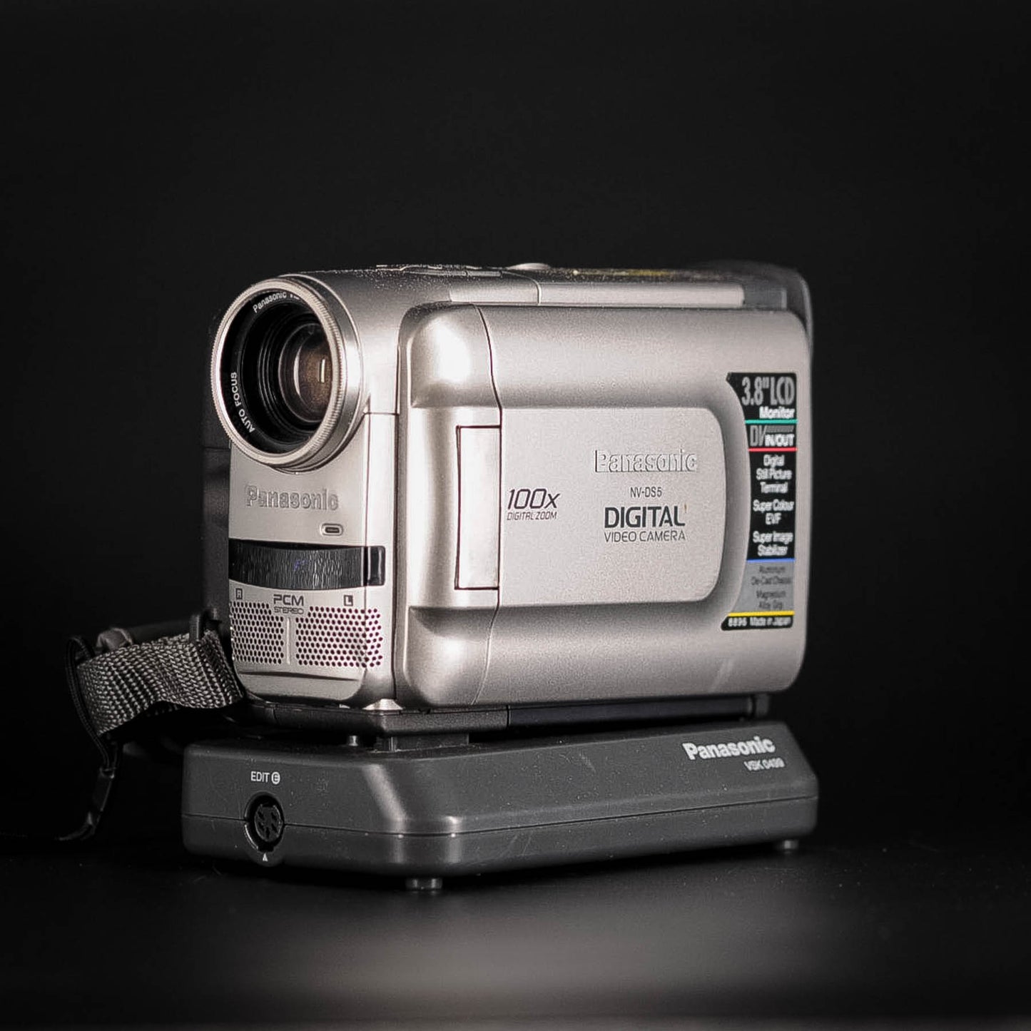 Panasonic NV-DS5EN Mini DV Camcorder