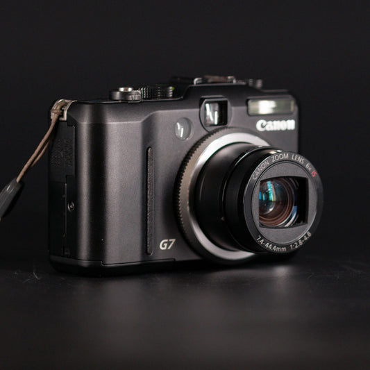 Canon PowerShot G7 (2006)