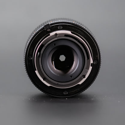 Carl Zeiss Sonnar T* 85mm f/2.8