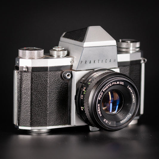 Praktica IV + Fuji 55mm f/2.2 (M42)