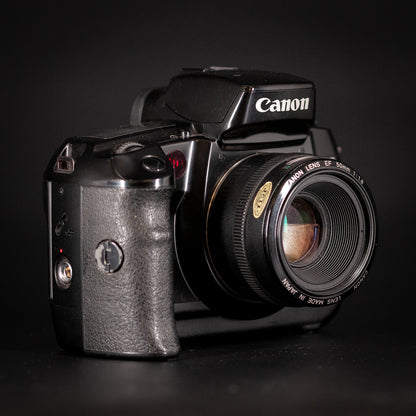 Canon EOS 5 + 50mm f/1.8