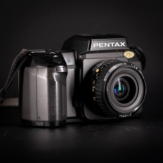 Pentax SF7