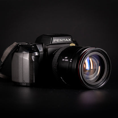 Pentax SF7