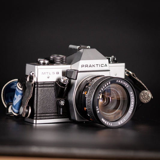 Praktica MTL 5B with Hanimex 28mm f/2.8