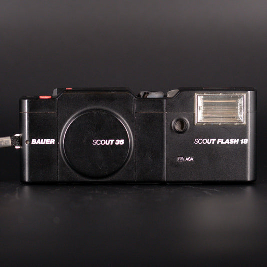 Bauer Scout 35 + Flash - The "Old School Cool" Combo