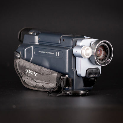 Sony - Handycam - DCR-TRV250E  Digital 8