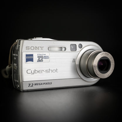 Sony Cyber-shot DSC-P150