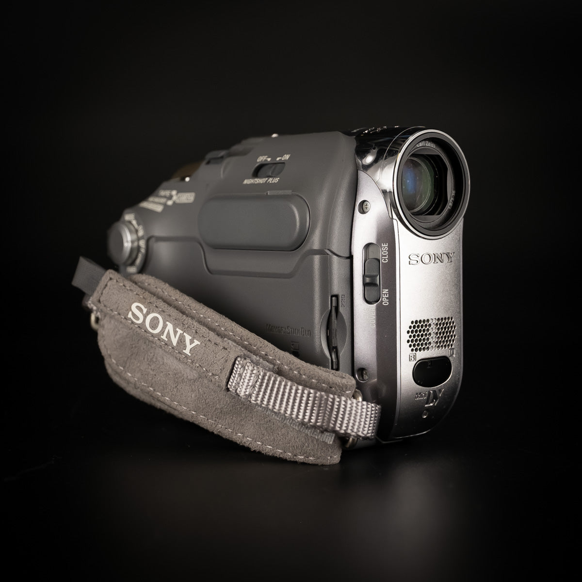 Sony Handycam DCR-HC42E (DC Power Only)
