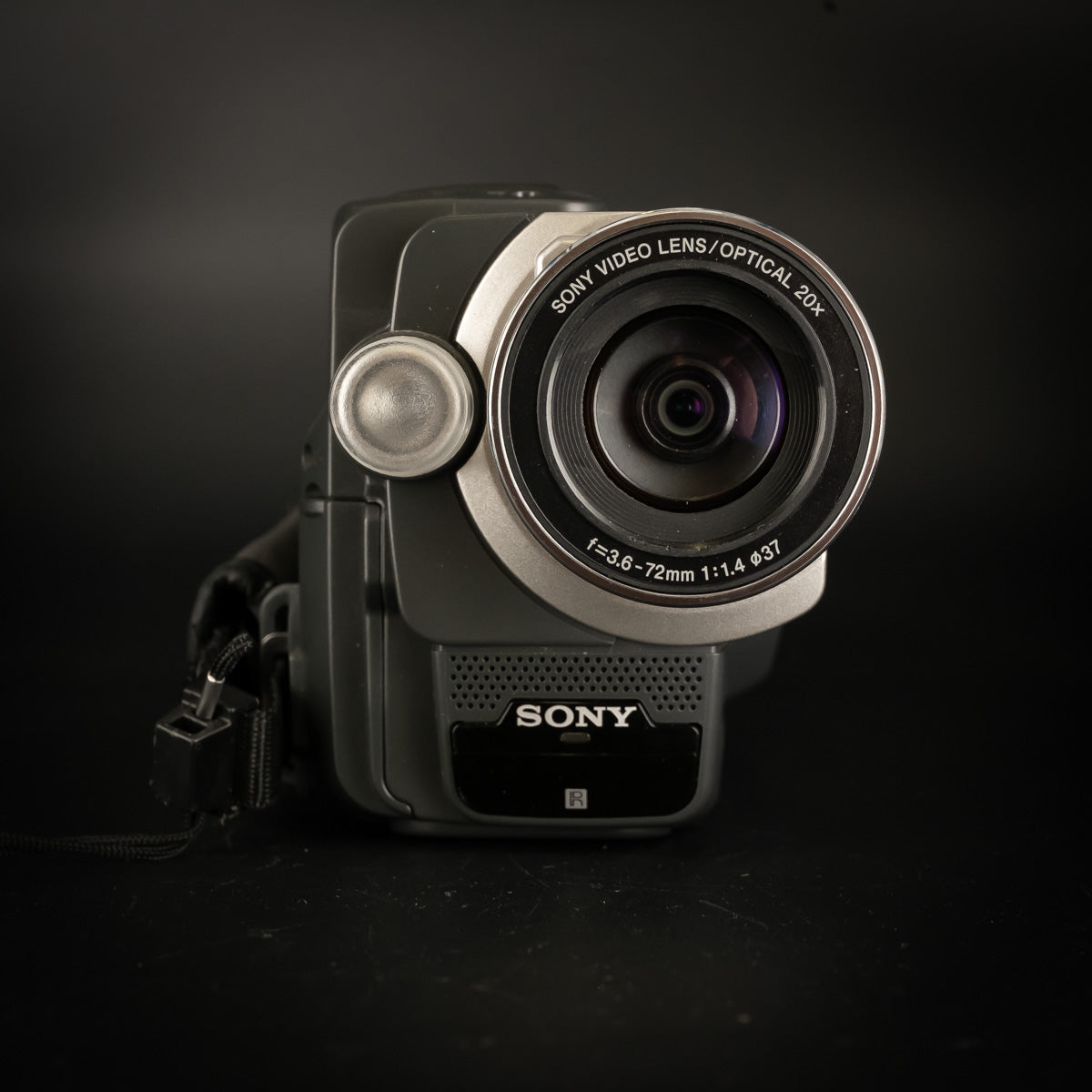 Sony Handycam CCD-TR648E