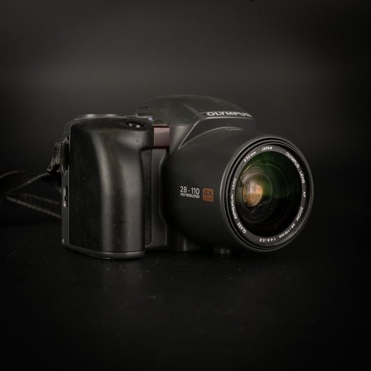 Olympus IS-10 DLX