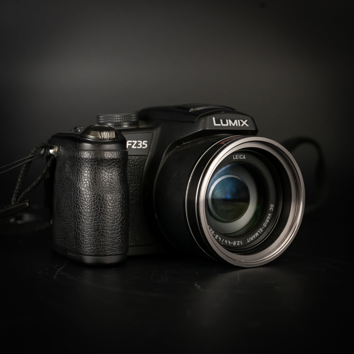 Panasonic Lumix DMC-FZ35