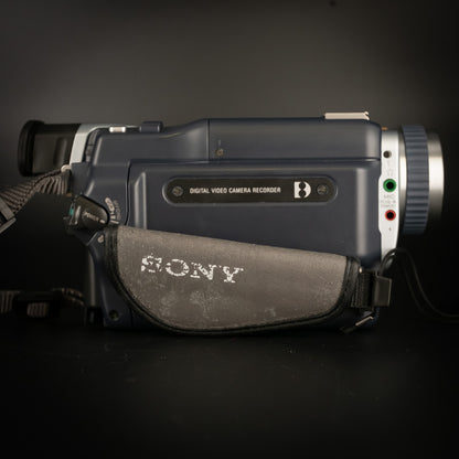 Sony Handycam DCR-TRV330E
