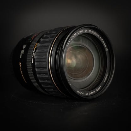 Canon EF 28-135mm f/3.5-5.6 IS USM