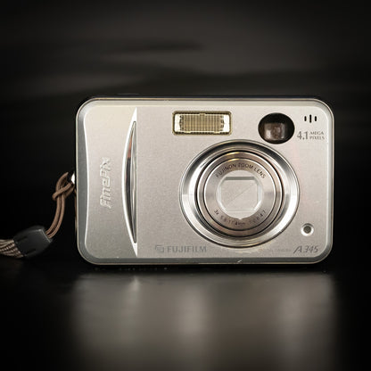 Fujifilm finepix A345