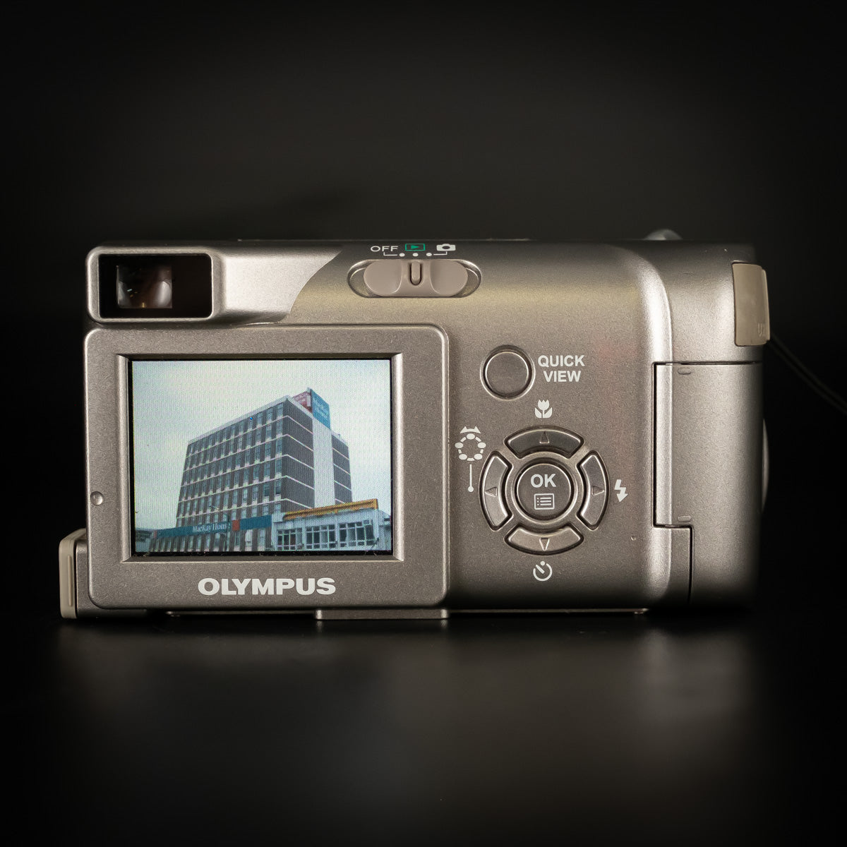 Olympus C-310 Zoom