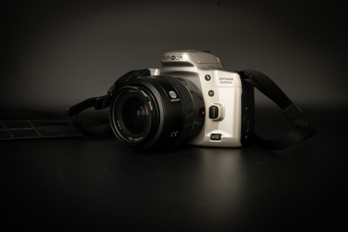 Minolta Dynax 500si with AF 35-70mm