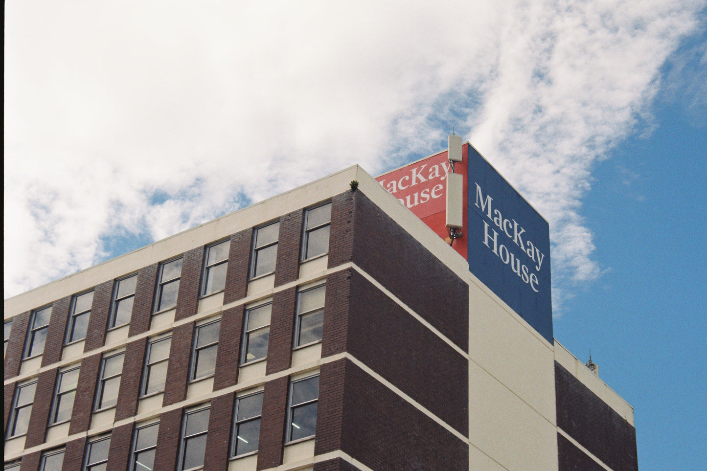 Minolta X-370s with 35-70mm